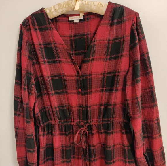 Knox Rose Plaid Maxi Dress - Picture 2 of 9